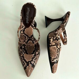 Jeffrey Campbell Zivot Mule